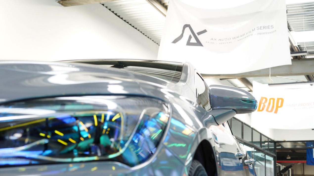 别克君越：水泥灰质感撩上头 被别克君越惊艳到了吧