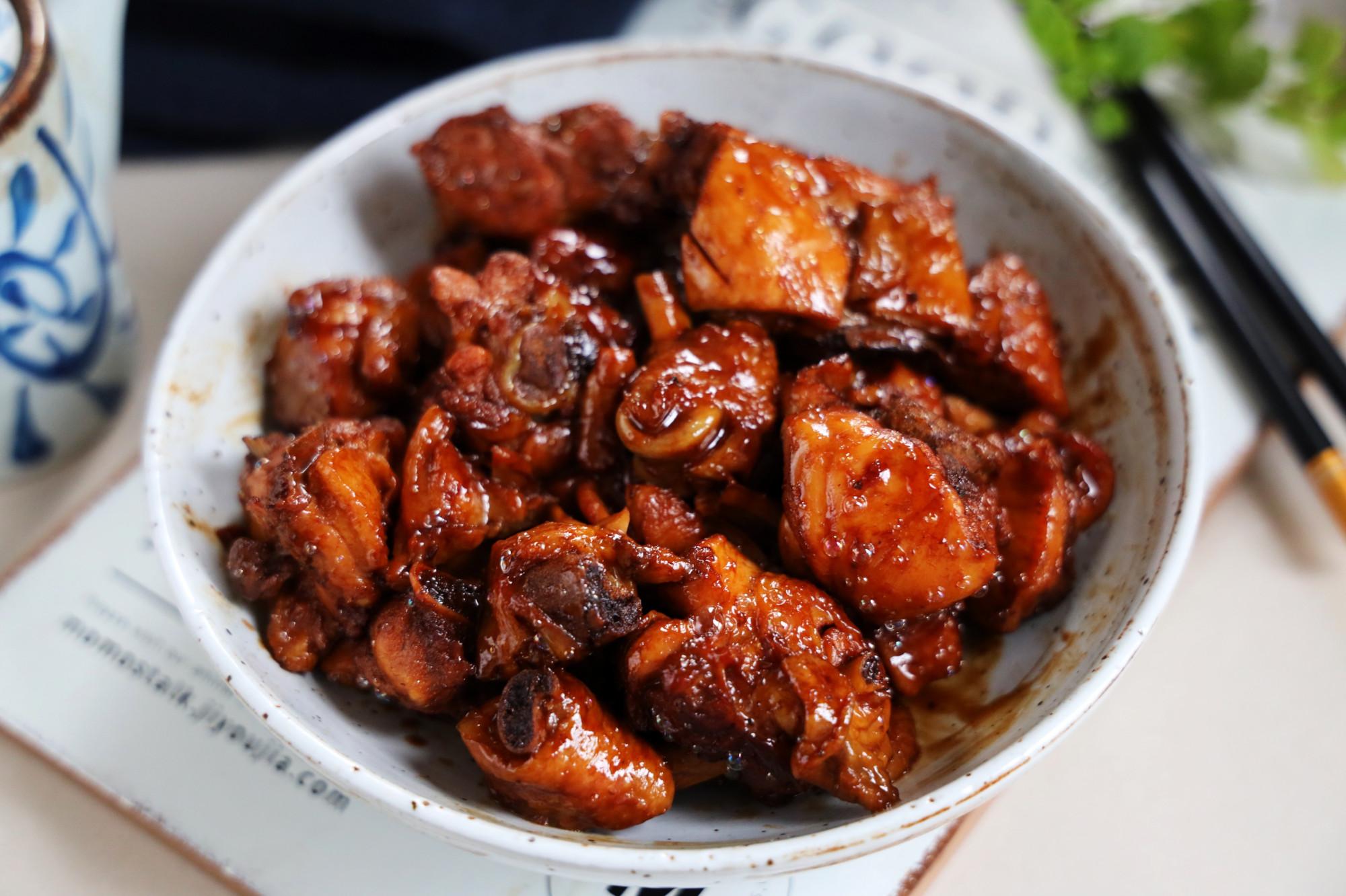 馒头|比猪肉牛肉都便宜，秋天可以多吃，简单红烧，下酒又下饭！