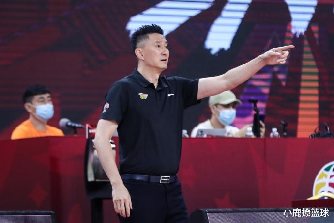 广东男篮|广东宏远全队进行减压！杜锋主动揽责，朱芳雨罕见开会