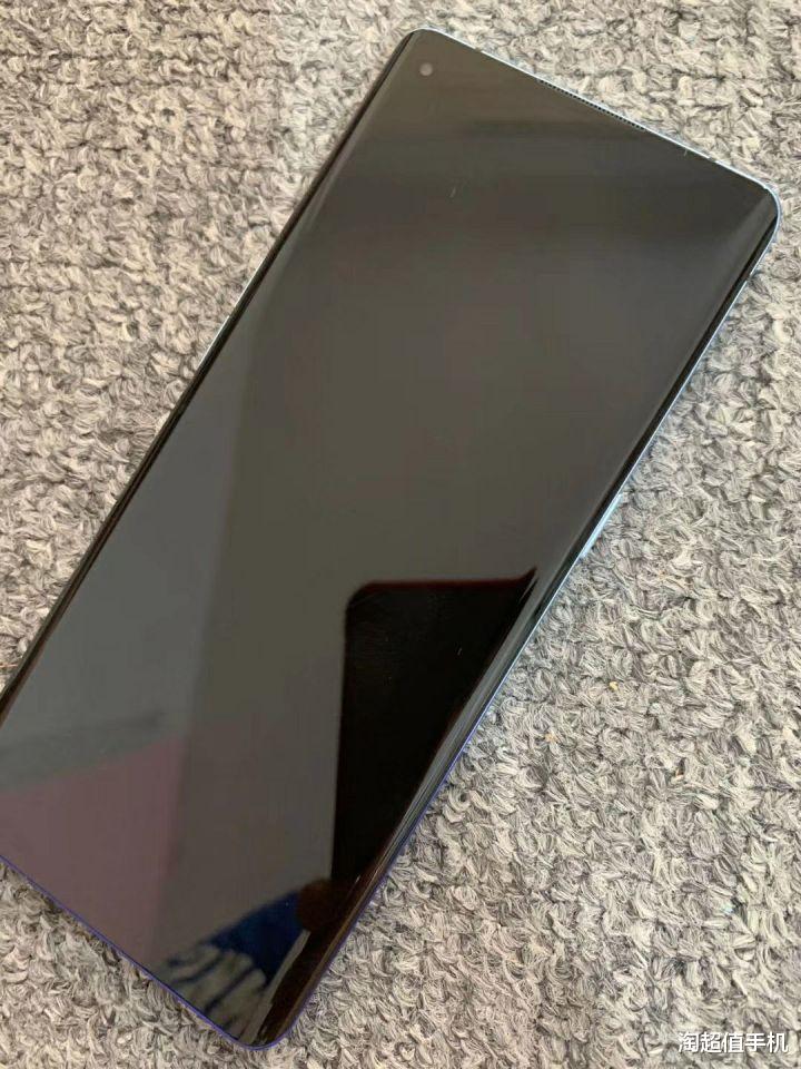 电池|二手机8+128G配置，一般需要多少钱？