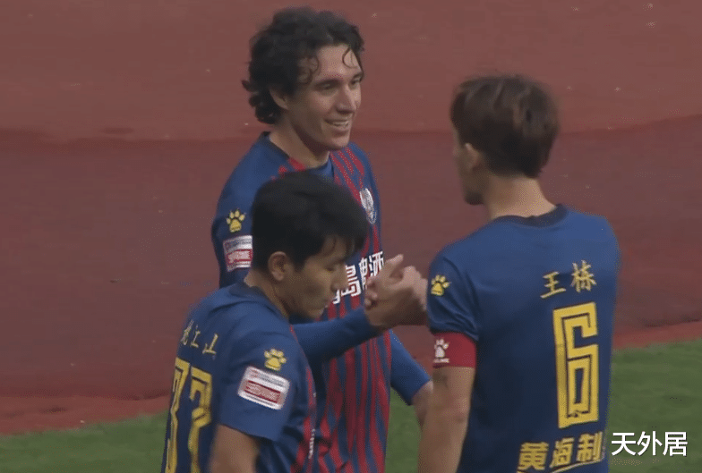 「上海申花」争议!曝足协又有神奇操作:申花换组,强行将升班马扔死亡之组