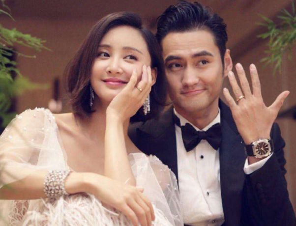 张歆艺|袁弘晒妻子张歆艺腹肌照，为复出练出超A身材，果然只是胖着玩