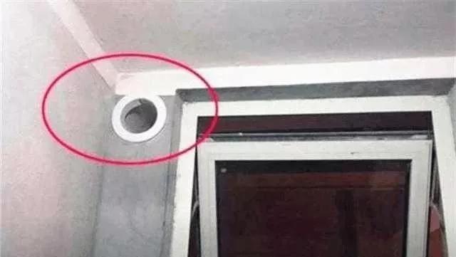 []越来越多人在卫生间开个小孔，太聪明了，连老师傅都赞