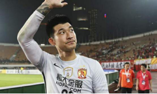 『广州恒大』恒大热身赛惨败揪出最大水货,曾被视为必走之人,却意外得到续约