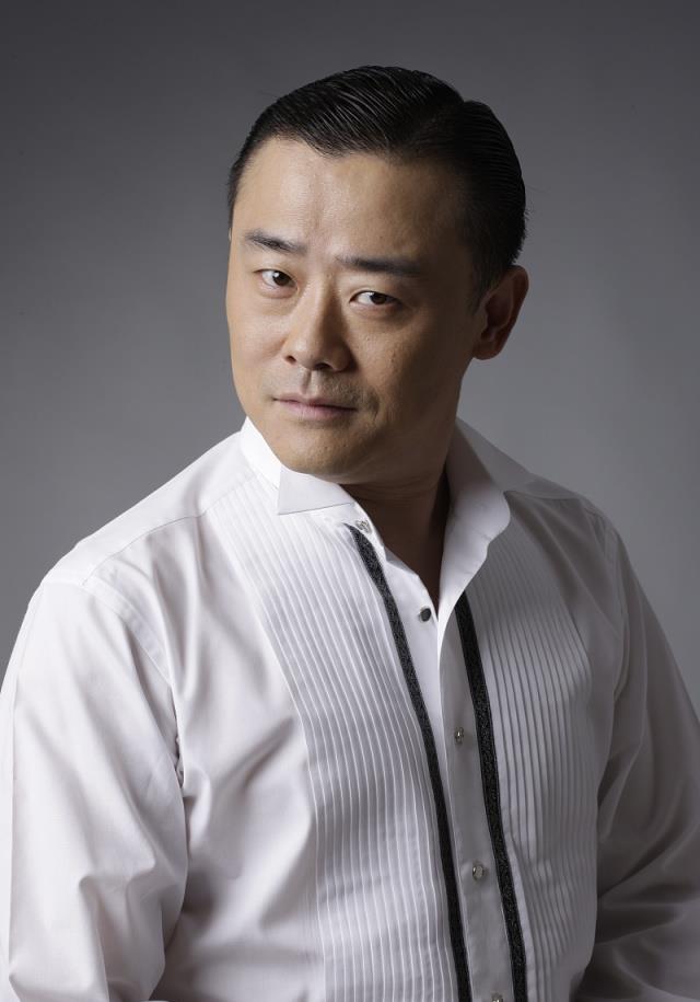 周立波■上联“吴秀波，黄海波，周立波，一波三折”，网友的下联回味无穷