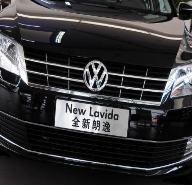 『大众朗逸』最牛\中国特供车\，标配石英钟，年卖517192台，不到8万