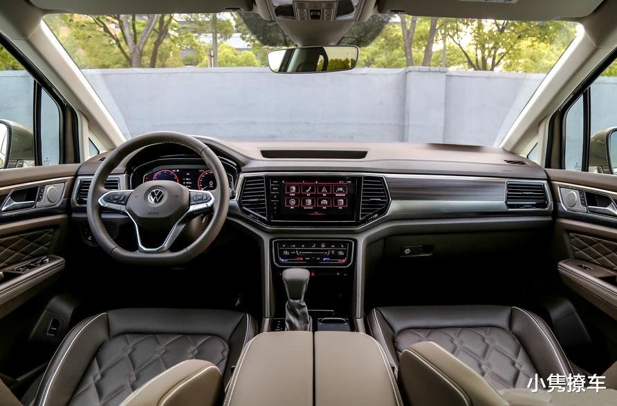大众宝来@没买GL8再等等，车长5346mm重2.1吨，舒适堪比高铁，定价合适买它
