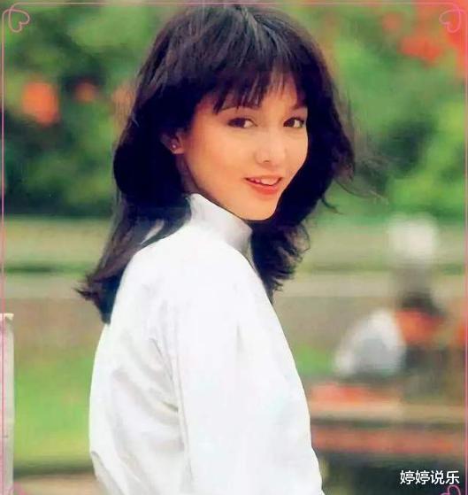 郑裕玲|\爱钱如命\的郑裕玲,坚持不结婚不生子,今63岁怎么样了?