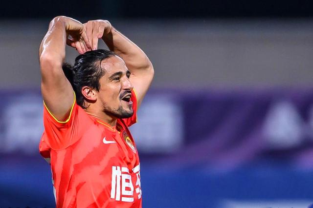 里卡多·高拉特|再见高拉特！华夏幸福不想归还高拉特，卡纳瓦罗或成最大输家