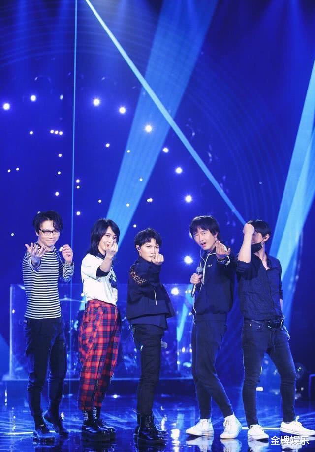 周深■华晨宇拿下歌王徒有虚名！周深才是当之无愧的真冠军