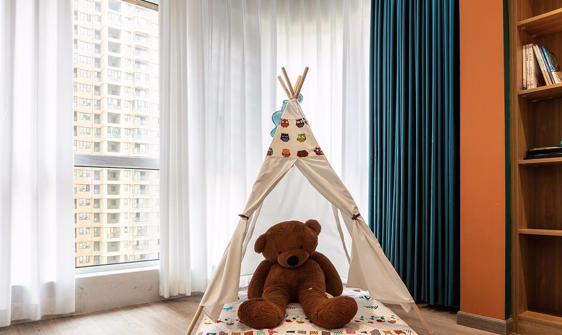 |越来越多人选择打通厨房，不做电视墙，学他家这么装，太有品味了