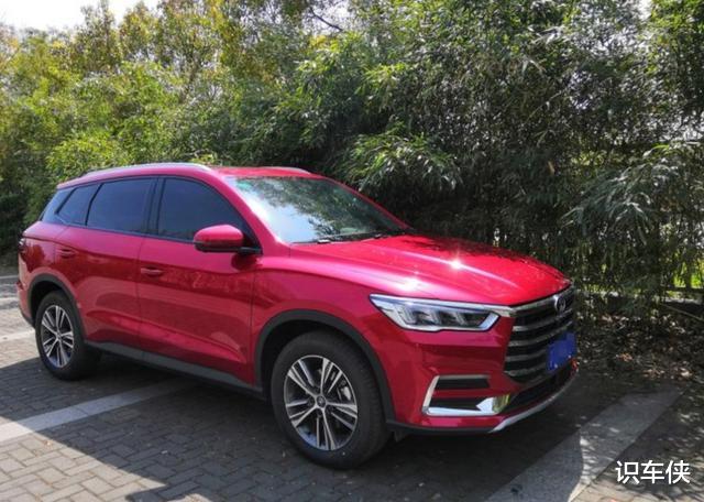 「动力」朋友推荐我买比亚迪宋PRO，13万入手了它，空间大动力足