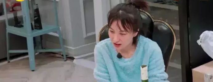 吴昕|卖惨还能上瘾了，她好几亿身家都是哭来的？