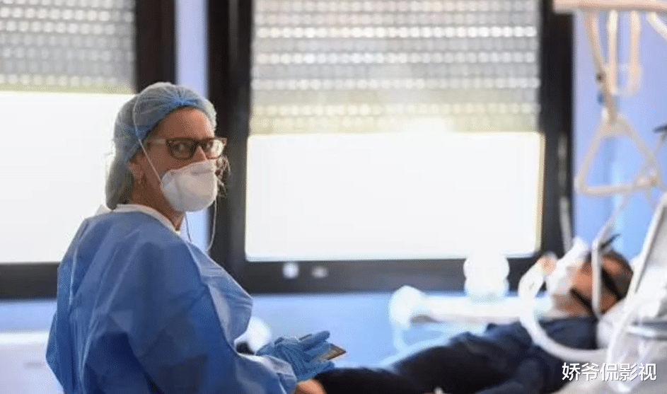 美军@3周建成10个火神山医院，提供万张病床，美军出手欲创造世界纪录