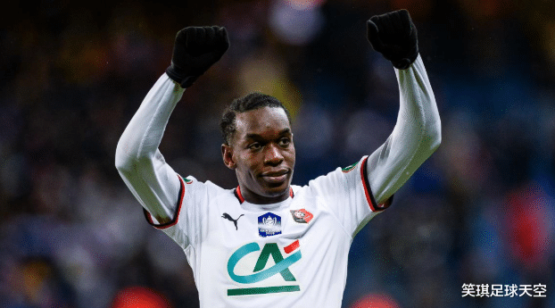 『曼联』下一个万-比萨卡！曼联锁定21岁法甲新秀，有望夏季入主红魔