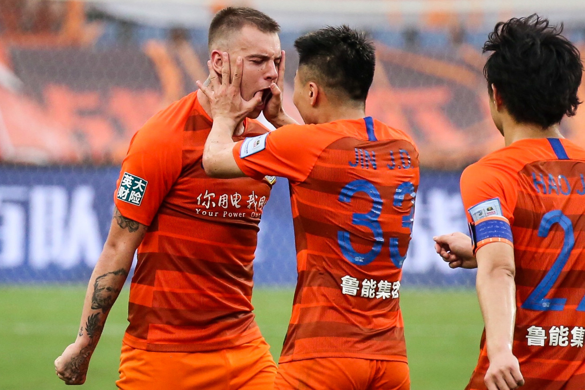 上海上港|四大豪强完成对战！恒大上港成色如何，这样的国安怎么对垒鲁能？