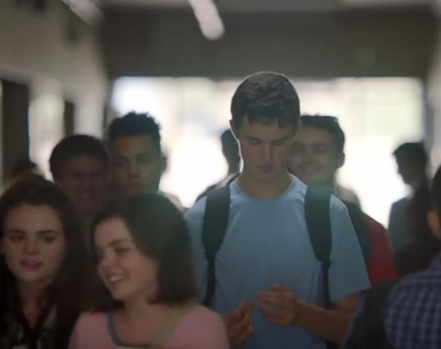 索尼|论科技人文关怀，我只服苹果和华为