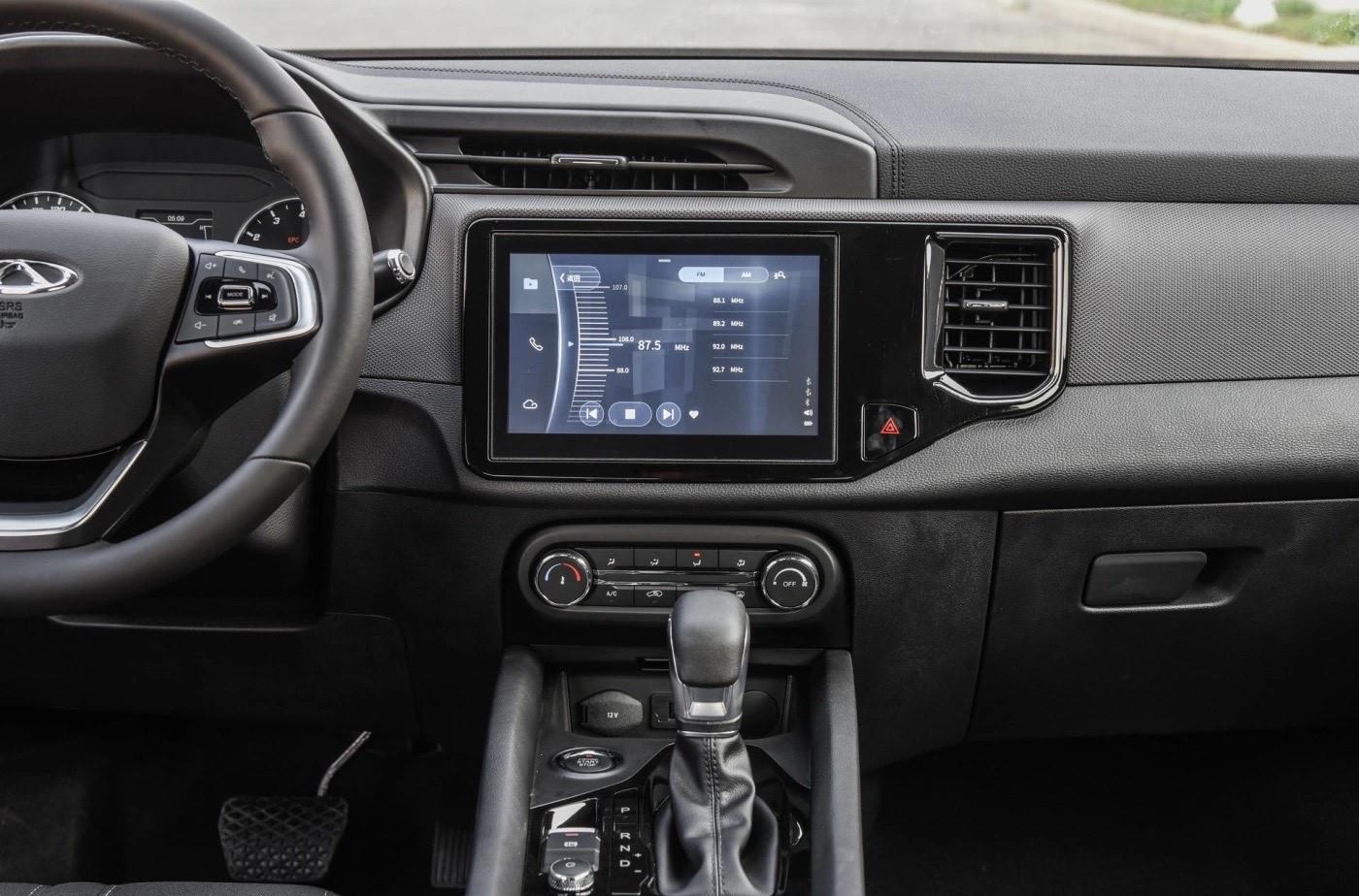 瑞虎5■奇瑞再亮“王牌”！轴距超2米6颜值不输XR-V，6.9L油耗，5.99万起