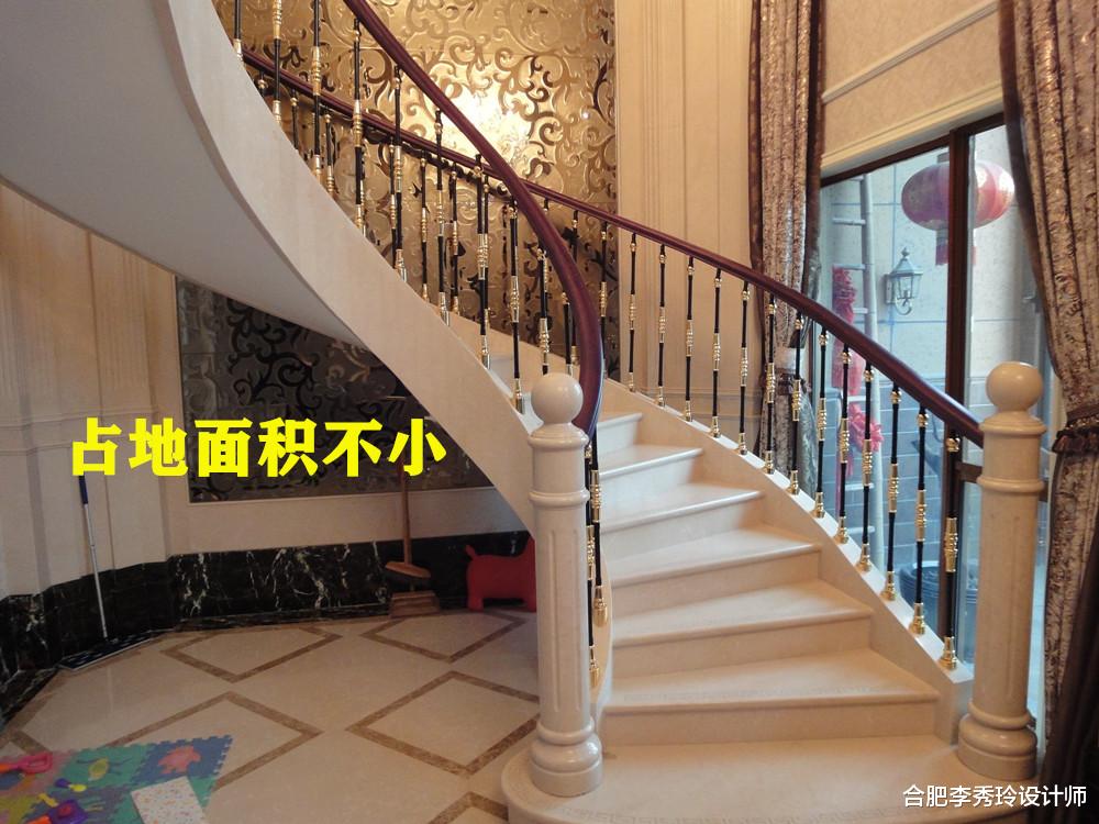|层高4米3楼梯不做现浇，钢结构旋转不占面积，中柱支撑结实耐用