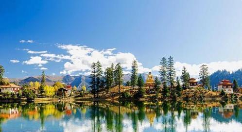 稻城亚丁|风景不逊于稻城亚丁,中国这座小城,美得令人心醉却少有人知!