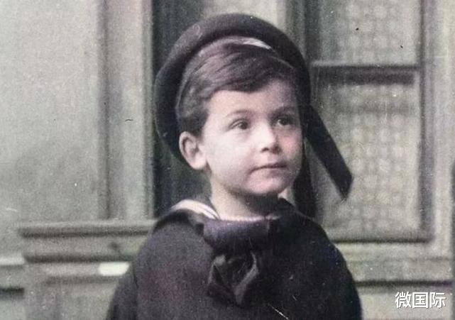 哈佛大学|他是世上最聪明的人,8岁会8种语言,9岁被哈佛录取,却少人认识