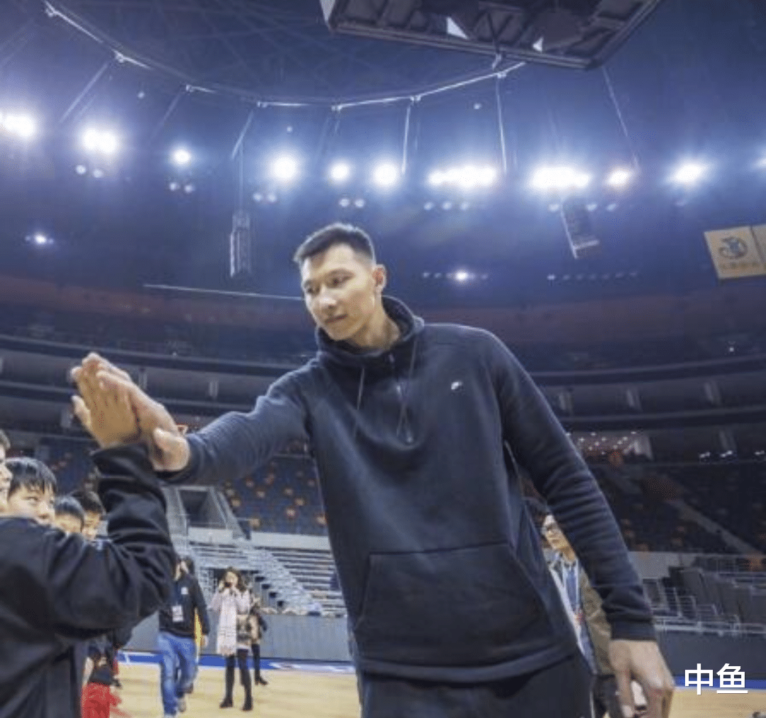 广东男篮|爆！阿联、马尚布鲁克斯火线归队！为队史第十座总冠军广东拼了