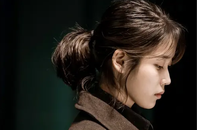 「iu」iu最强力作，播完16集评分飙9.4分，这部剧堪称完美！
