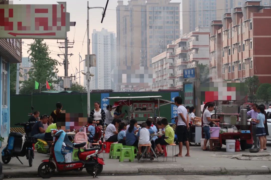 豆浆|一个“2元”早餐摊,出摊5小时收入1500块,虽累却比上班强