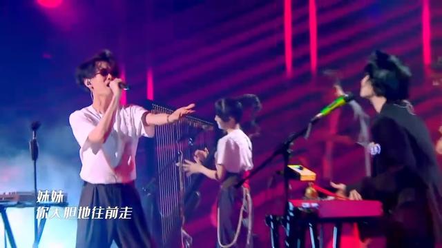 乐队的夏天第二季|《乐队的夏天2》发明新玩法，乐队配对合作，火花四溅真会玩