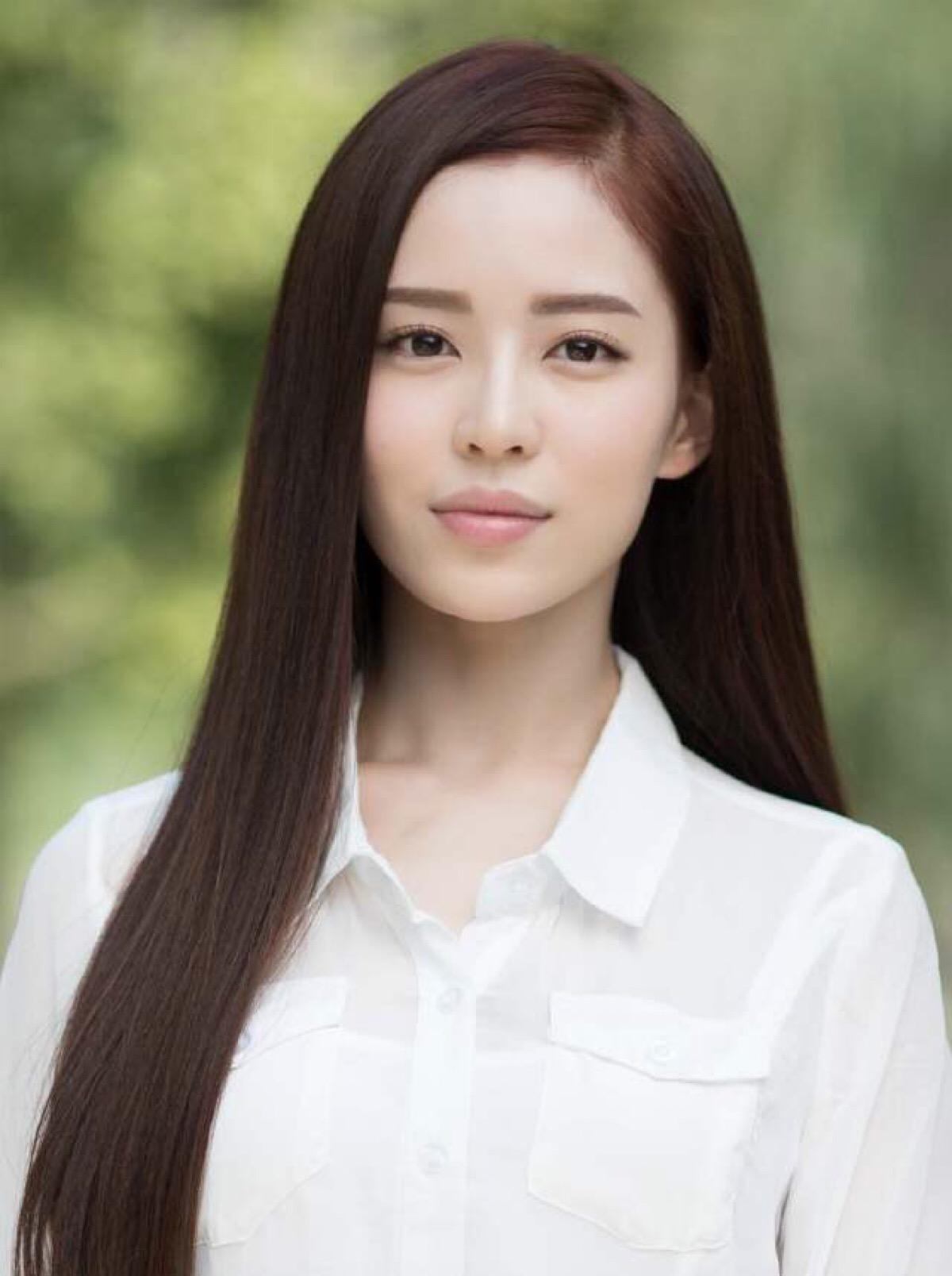 温心|比吴佩慈还惨！她曾插足黄晓明杨颖婚姻，为豪门生子却惨遭抛弃
