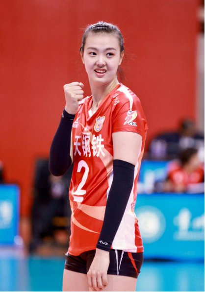 张常宁@排球国手张常宁,和CBA篮球巨星订婚,天生一对羡煞旁人