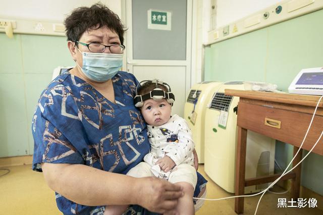 【工地】奶奶发现4个月大孙女“柔若无骨”，专家会诊后家人一看结果悲剧了