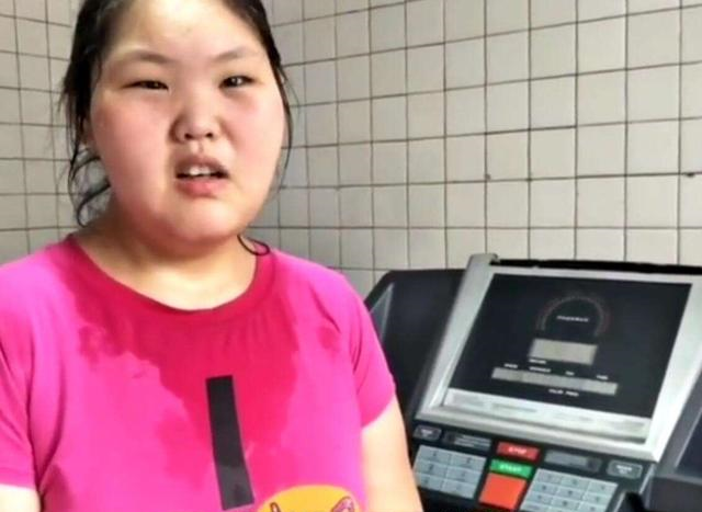 女孩|330斤胖女孩遭同学嘲笑，不惜休学减肥，最后惊艳所有人