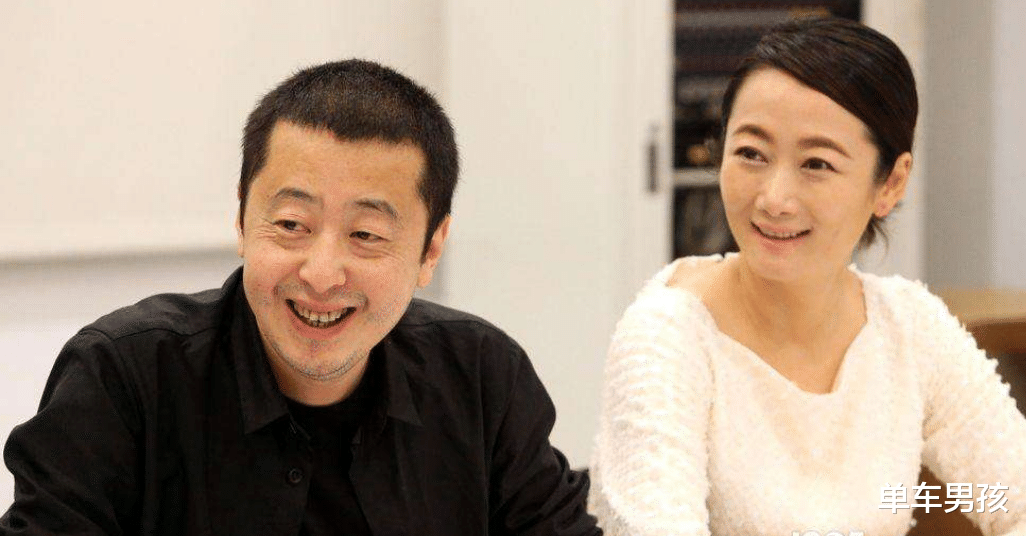 |拿奖拿到手软,婚后二十年不生孩子,不吃晚饭?