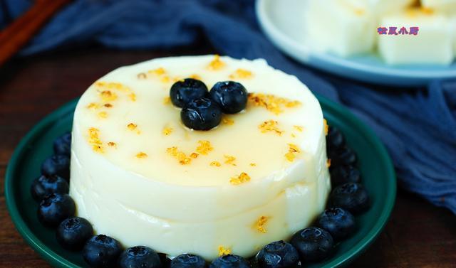 牛奶|2盒牛奶4勺淀粉,做一个好吃不长肉的小点心,软嫩Q弹做法简单