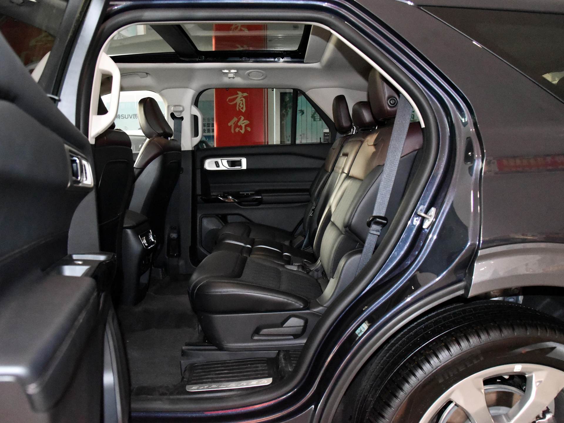 福特探险者|这可能是最“霸气”的福特,车高超2米,2.3T+10AT,汉兰达在哪里