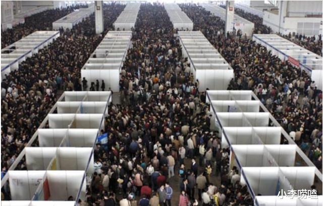 大学|快要“失宠”的3个大学专业，本科毕业工作难找，考研也难有出路