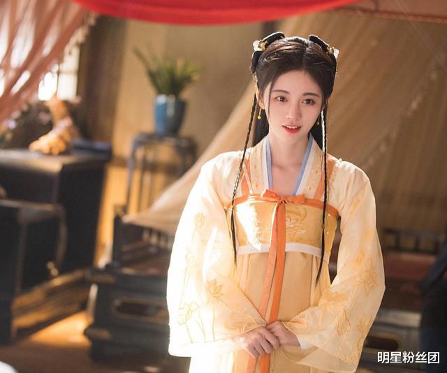 赵露思|三位公认的网剧小花，两位路人缘太差，谁能成为最后的赢家？