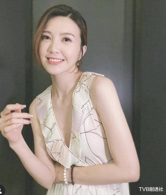 『吴若希』TVB主题曲女王再次发文称家中多了小男孩,疑与老公吵架后迅速和好