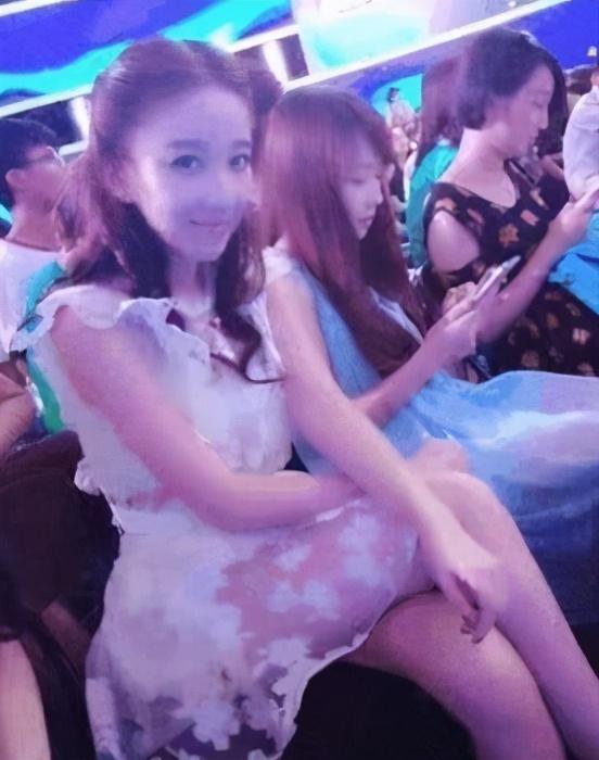 陈梦瑶|她是非诚勿扰最美女观众，因被镜头扫到爆红，出道拍多部作品