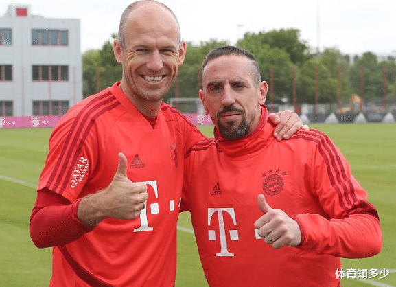 「拜仁慕尼黑」暴跌6000万！曼城这天才去年1亿今年或只卖4000万，拜仁捡便宜