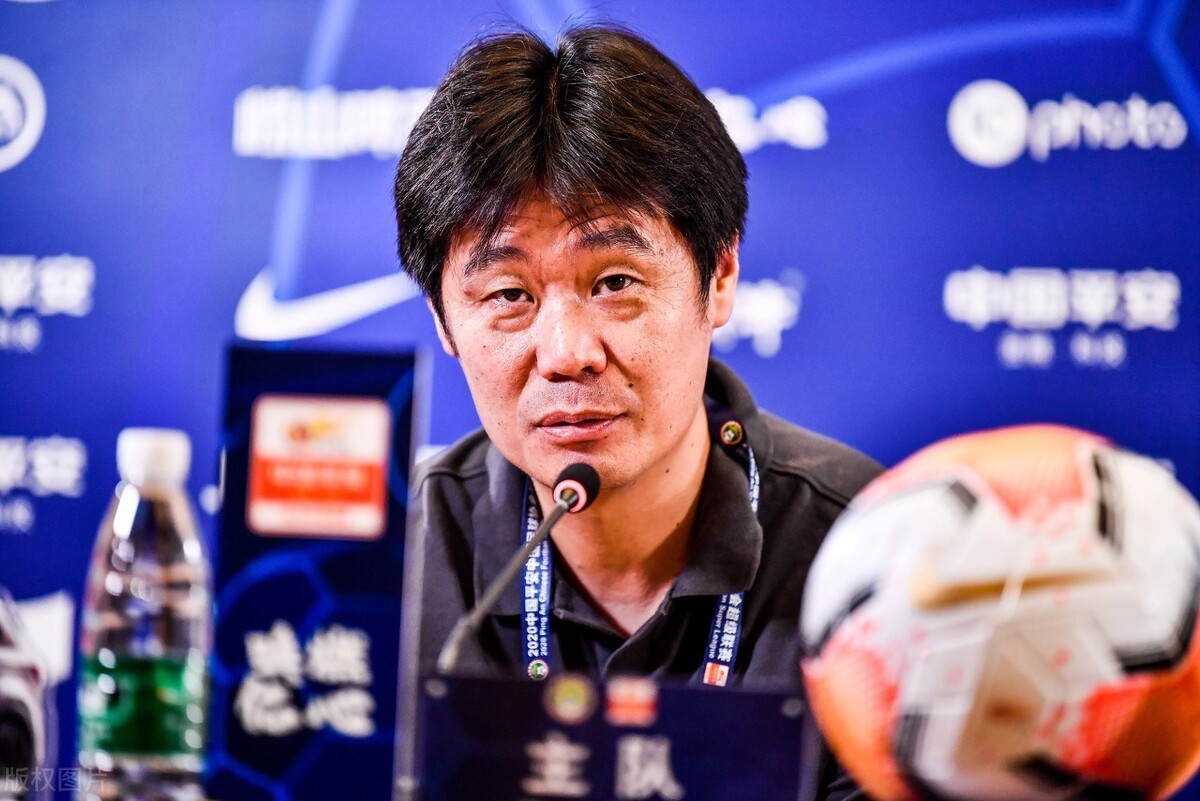 山东鲁能|荷甲54+38强人将加盟中超，佩莱牵线，博古伊斯下一站鲁能？