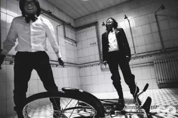 高晓松|《同桌的你》老狼赚了800万、高晓松800元,高晓松的回应让人服气