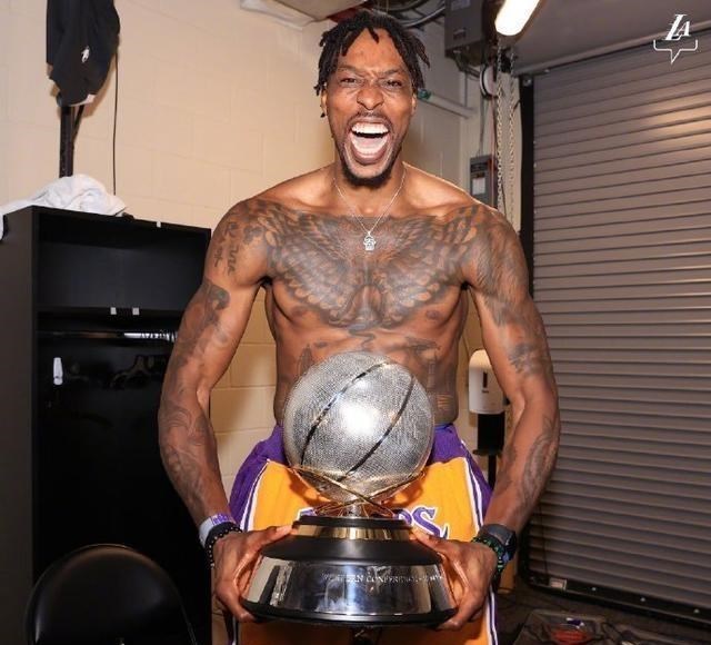 德怀特·霍华德|霍华德第一次打总决赛被湖人4-1横扫，他到底打出了什么数据？