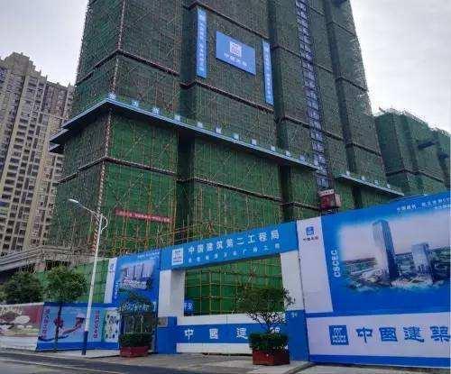 女子买房不到十天，房价就猛跌30万，不得以只好曝光求赔偿