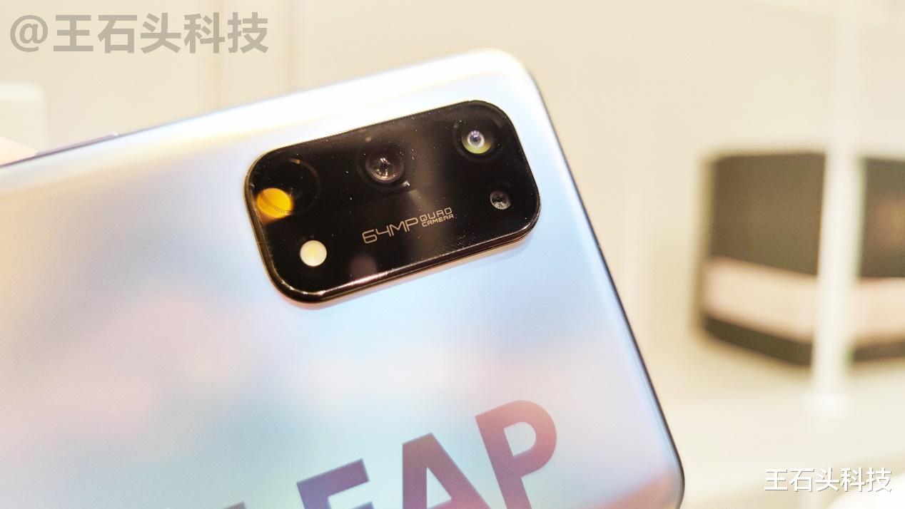 realme|2199元真旗舰！realme X7 Pro体验一周后，谈谈它的优缺点！