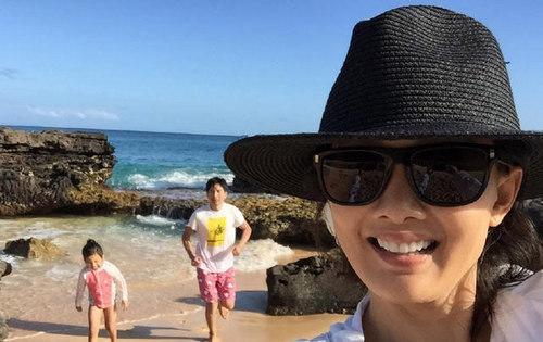 牛莉|8登春晚的牛莉，为何当红时却回归家庭，看看老公是谁你就知道了