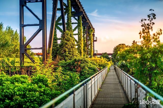 摩羯座|15天后，桃花泛滥，旧情回暖，3星座痴心难舍，携手共续一生缘