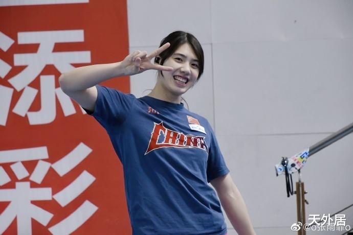 张雨霏|再拿两项第一+压制亚洲纪录保持者！中国体坛见证又一巨星崛起