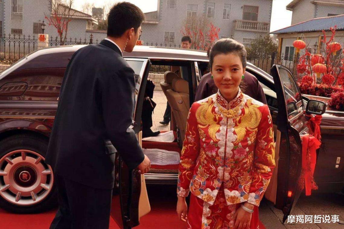 车晓|22岁就继承40亿家产，两任妻子都是当红女星，如今却落魄成这样